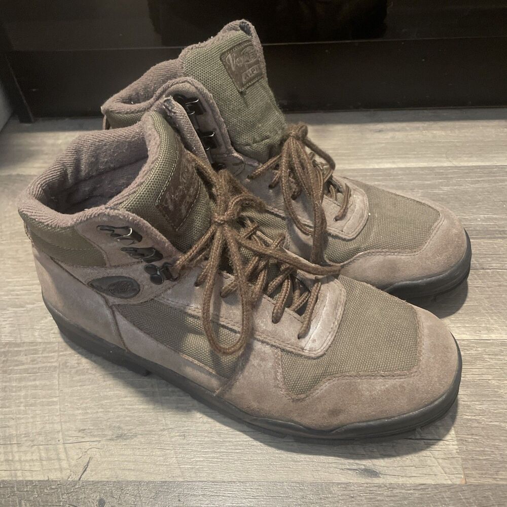 Vintage Vasque Alpha Hiking Boots Mens 11.5 Grey Suede Gorpcore Retro